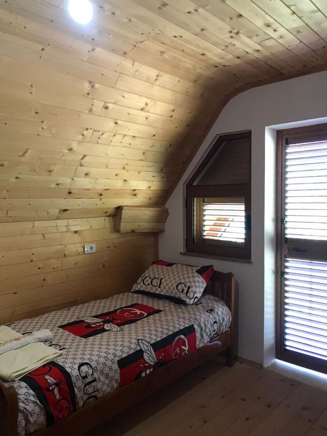 Hotel Elvis Blini Thethi Exterior foto